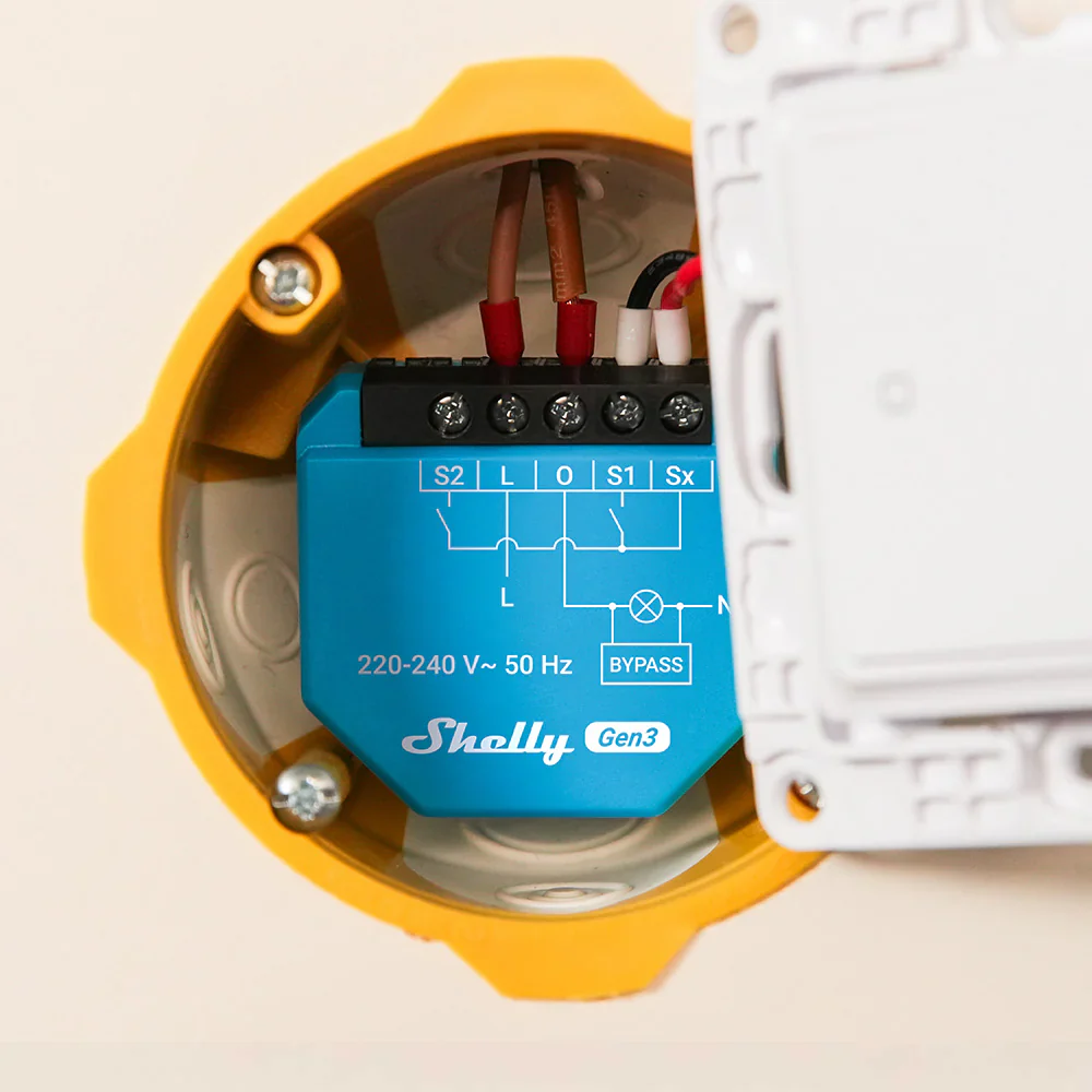 Shelly 1L Gen3: Relé Inteligente WiFi para Luces sin Neutro - Image 4